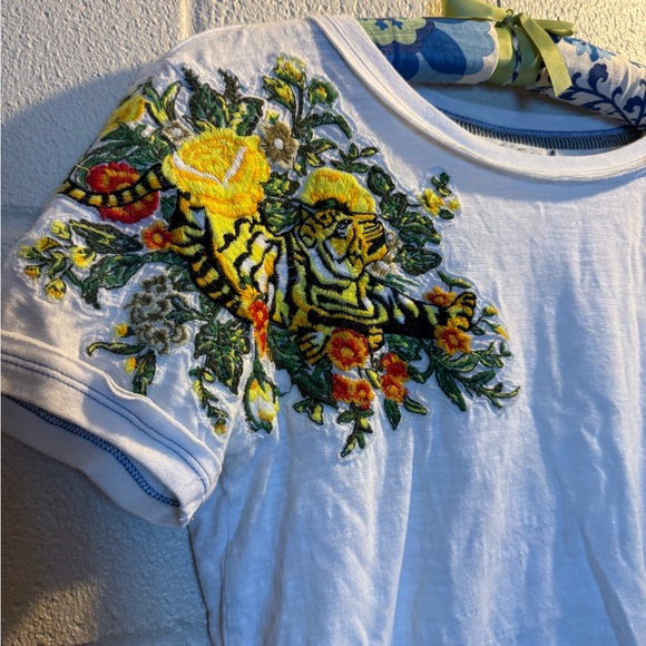 Free People | Tiger Floral Embroidered White Top - Picture 6 of 6